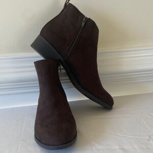 SO Dark Brown Suede Ankle Booties with Side Zip